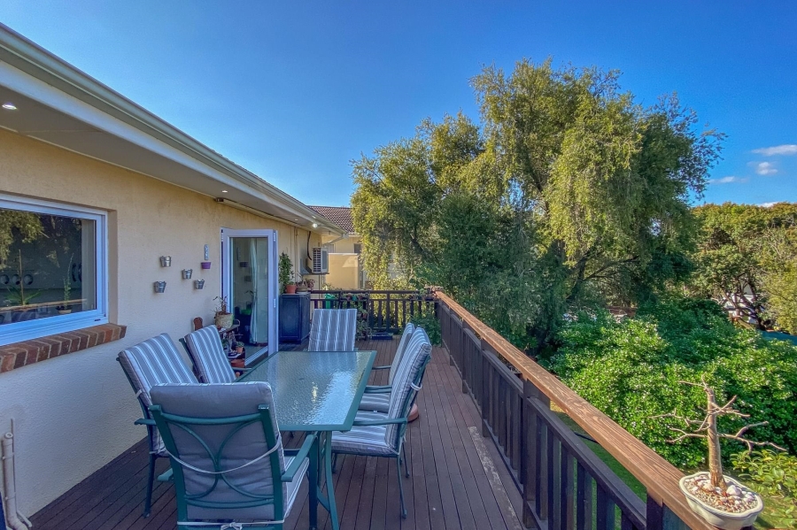 4 Bedroom Property for Sale in Vanes Estate Eastern Cape